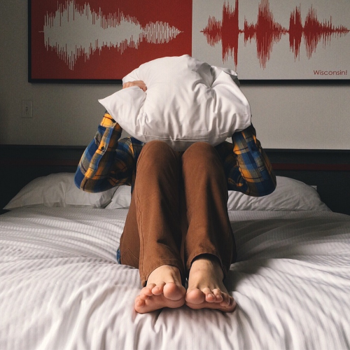 NOCNA AWARIA – odklejenie się woreczka stomijnego podczas snu