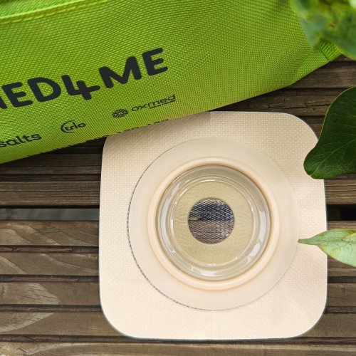 Otwór w płytce stomijnej i kiedy należy go dociąć?