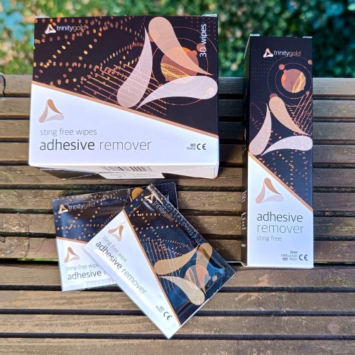 Trinity Gold – chusteczki odklejająco-czyszczące. Higiena stomii nie musi boleć.